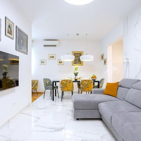 Lux Holiday Apartment Tony @ 10 Min Znjan Beach Сплит Екстериор снимка