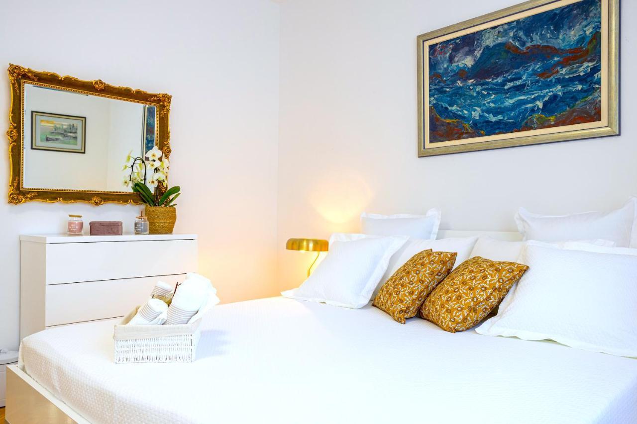 Lux Holiday Apartment Tony @ 10 Min Znjan Beach Сплит Екстериор снимка